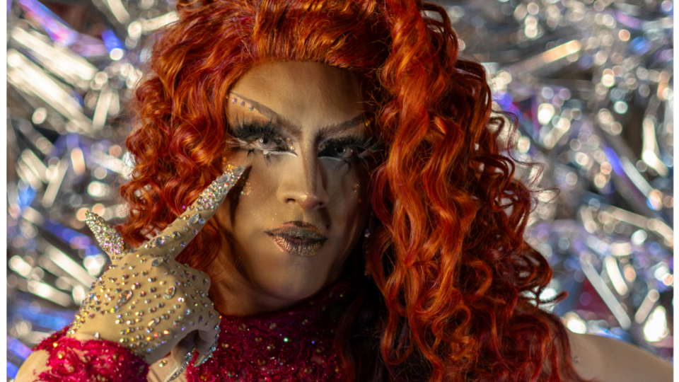 WebOuest Quand le drag nous regarde droit dans les yeux